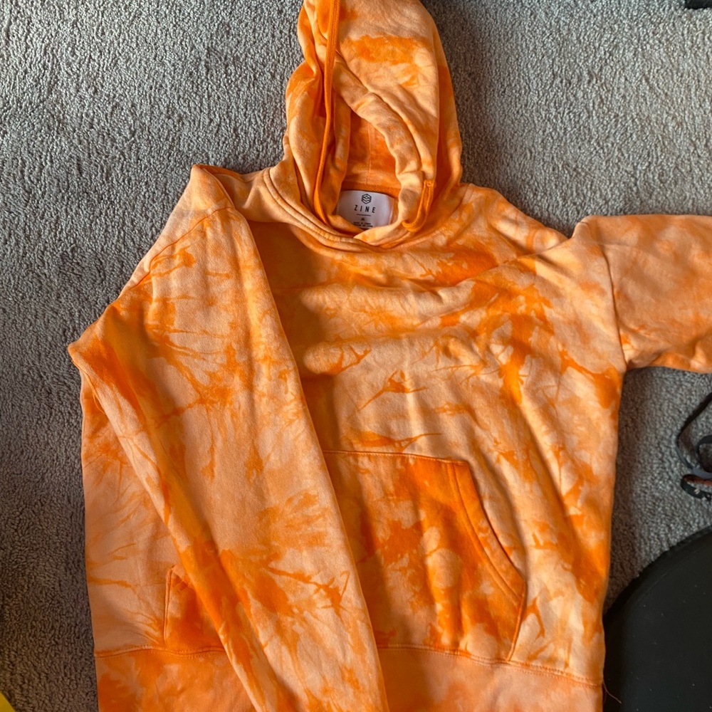orange tie dye zumiez hoodie